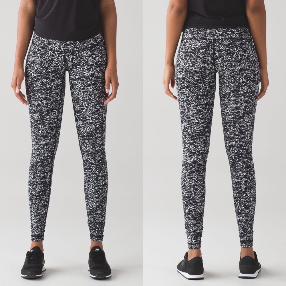 High-Rise Black & White Space-Dye Leggings